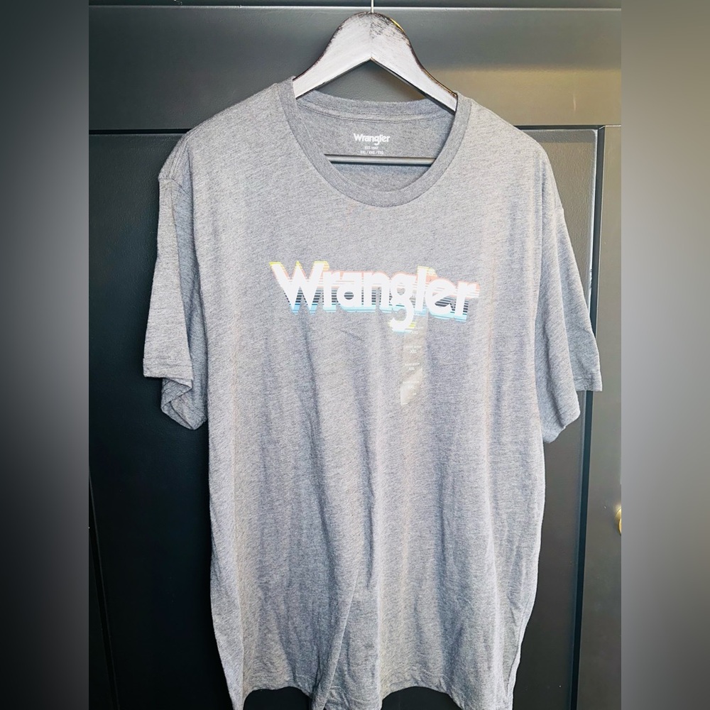 Wrangler Gray T-Shirt with Multicolor Logo